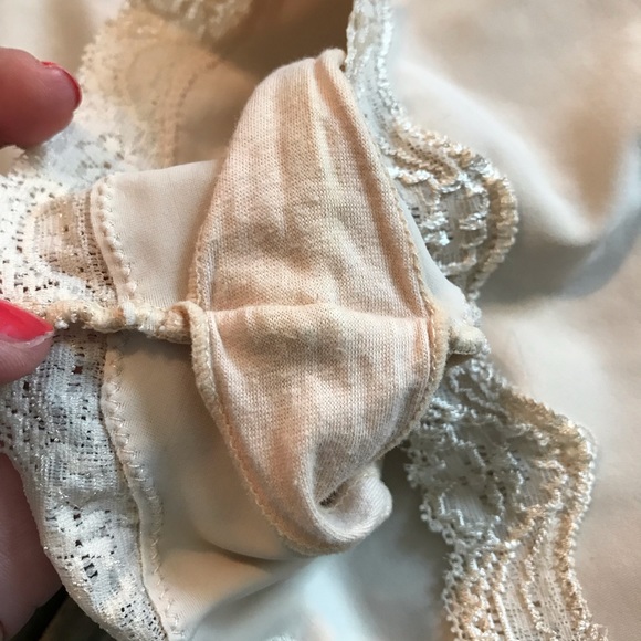 Vanity Fair Smooth control panty - Picture 6 of 8